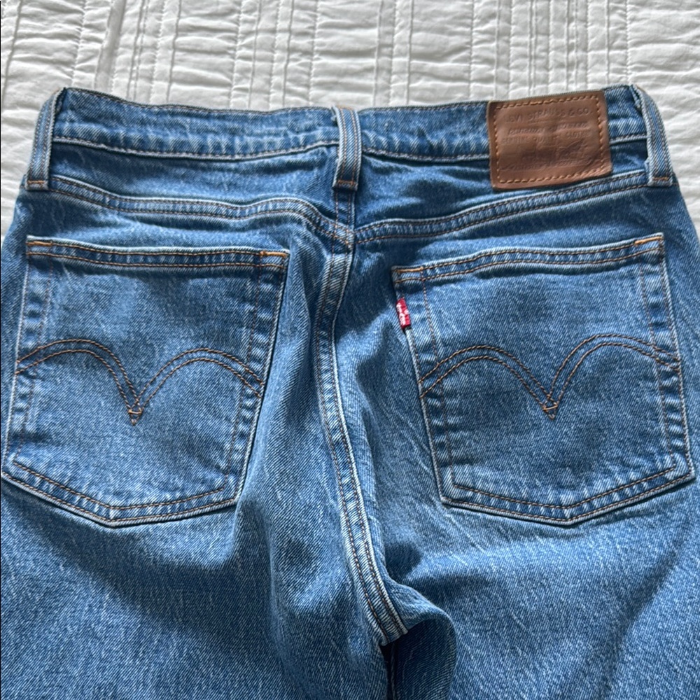 Levi’s WEDGIE STRAIGHT FIT WOMEN'S JEANS, size 27 - Picture 4 of 5